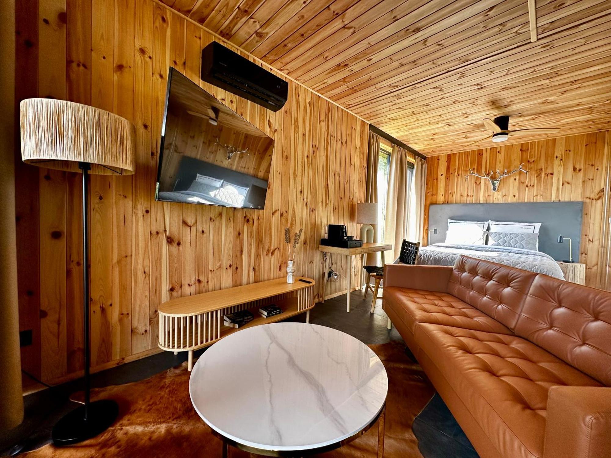 Brown Deer - Z Sauna Na Tarasie, Jacuzzi I Widokiem Na Gory - By Deer Hills Luxury Apartments Kocon Exteriör bild